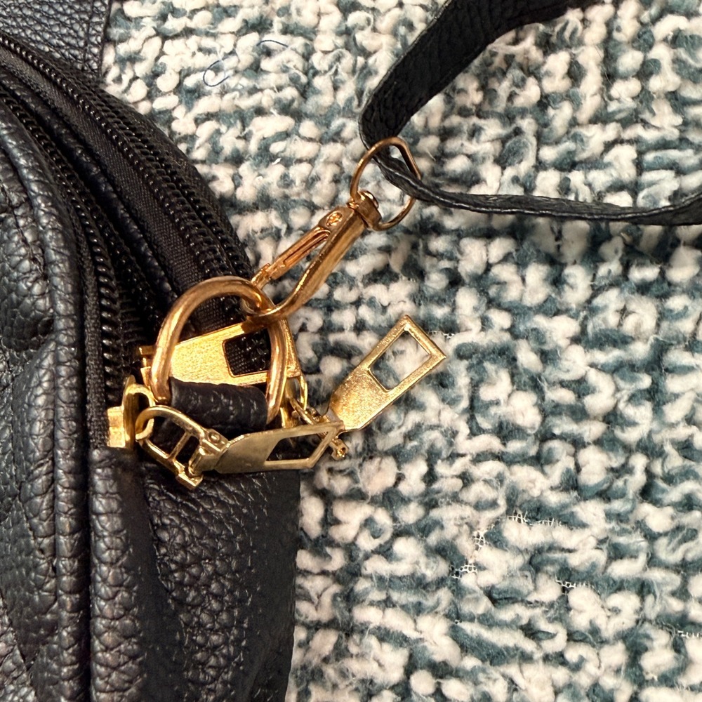 Black Quilted Crossbody Bag Gold Turn Lock Triple Zip Shoulder Purse - Picture 4 of 10